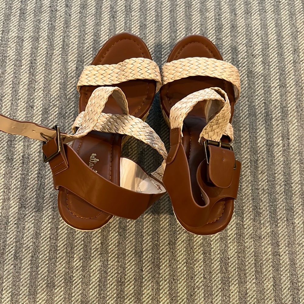 Altar’d State Sandals/Wedges